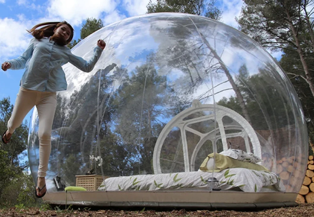 inflated bubble tent